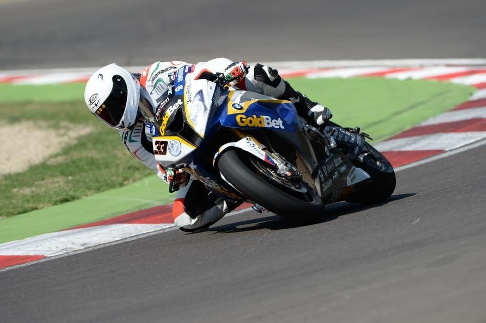 BMW Superbike: un giorno da "Macio"