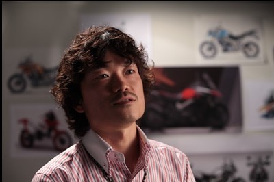 Suzuki V-Strom 1000:  le origini del design