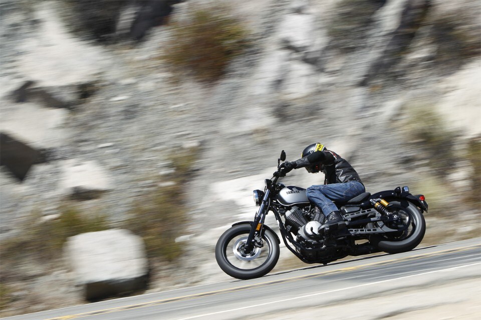 Yamaha XV950 e XV950R: look minimalista