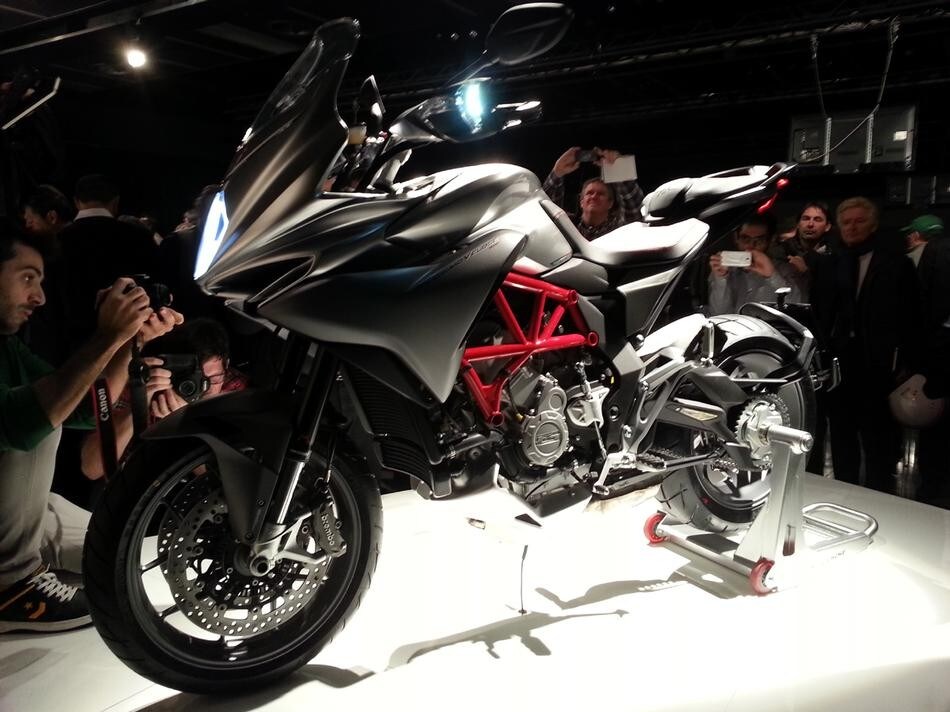 MV Agusta Turismo Veloce 800