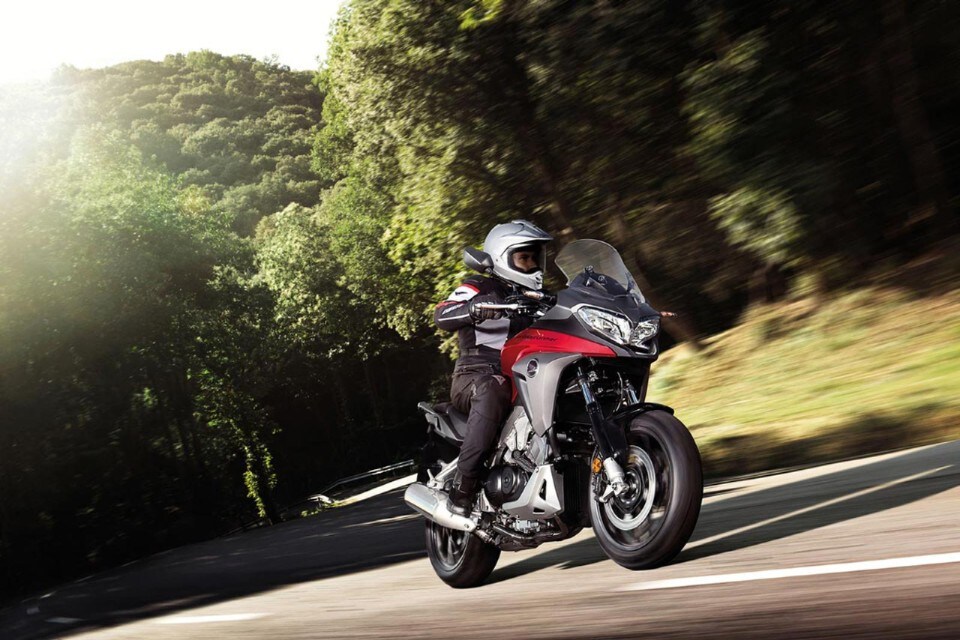 Honda Crossrunner, arriva il my 2015