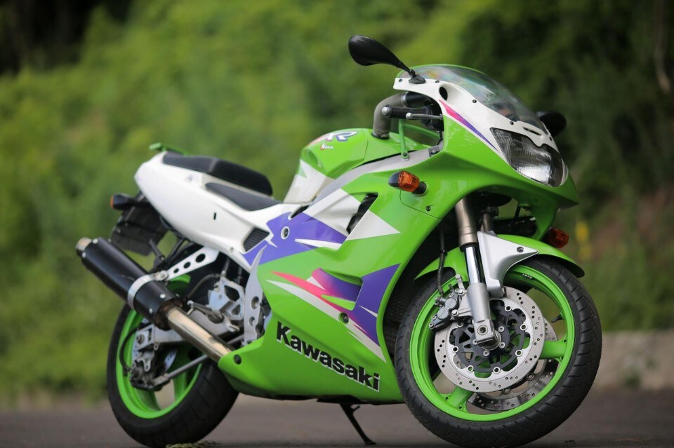 Passione vintage: Kawasaki ZXR 400, nessuna come lei