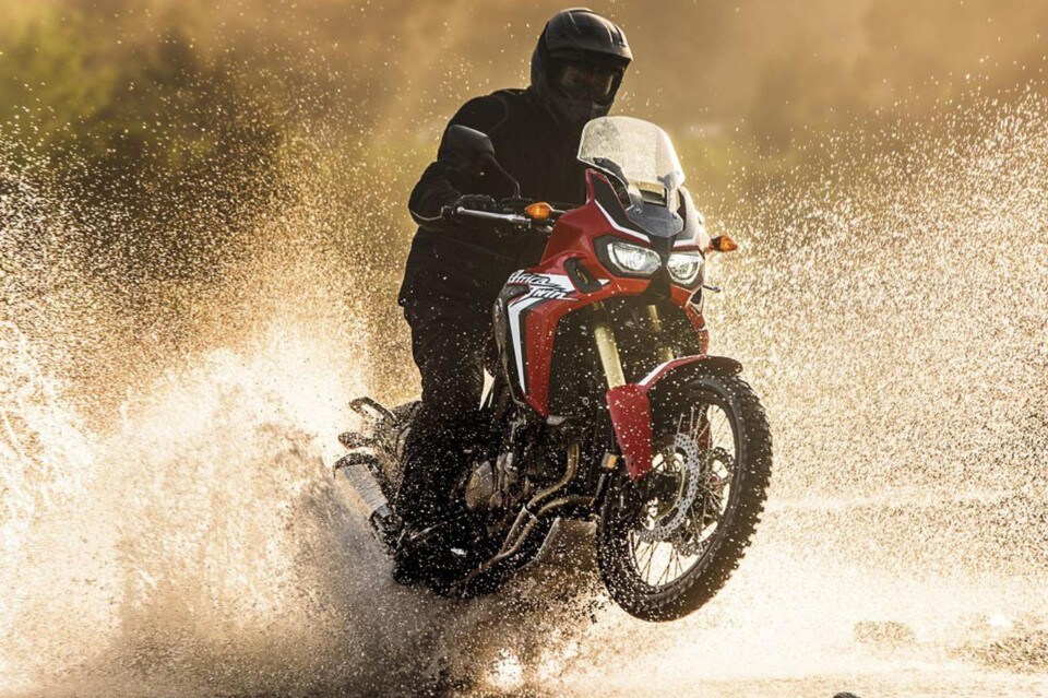 La più bella di EICMA 2015 è la Honda CRF1000L Africa Twin