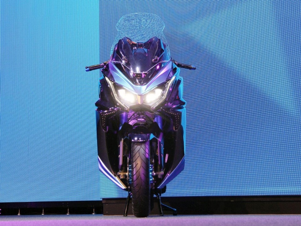 Kymco svela il nuovo K50 Concept