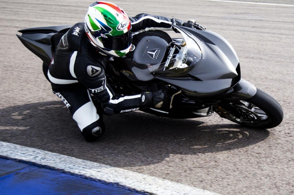 T12 Massimo, l'eredità di Massimo Tamburini