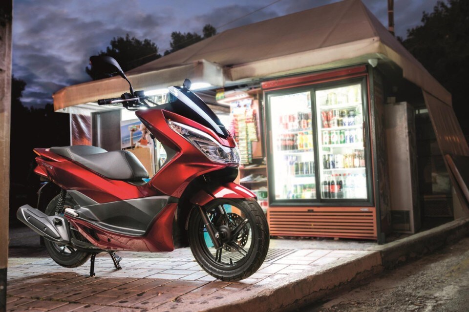 Honda PCX, è arrivato l'Euro4