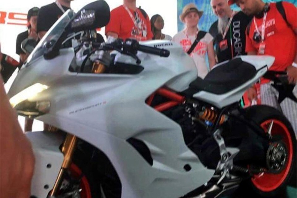 WDW 2016: Ducati Supersport, ecco la prima foto
