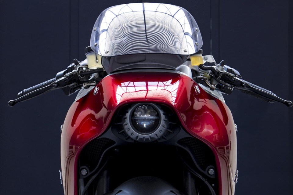 MV Agusta svela la F4Z