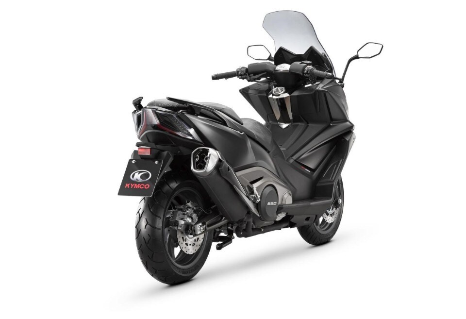 Kymco AK 550