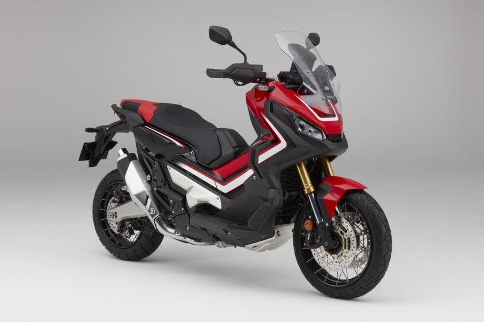 Honda: X-ADV, molto più di uno scooter!