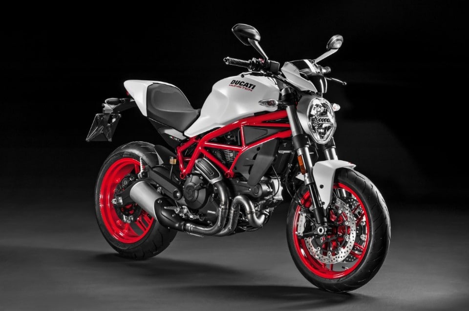 Ducati Monster: il 797 è anche Plus
