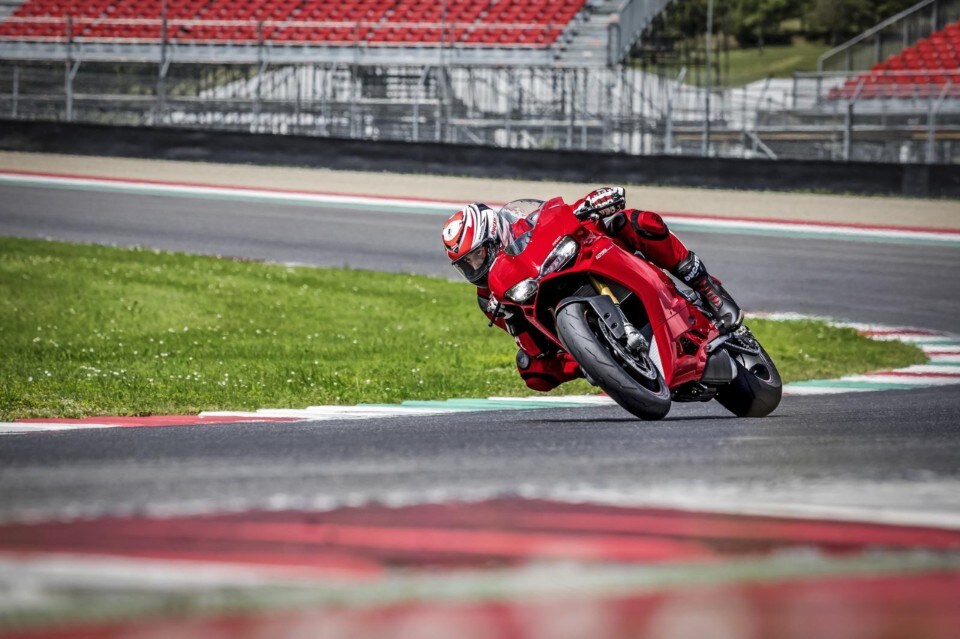 Ducati: i segreti del nuovo DTC EVO, ora disponibile per tutte le Panigale