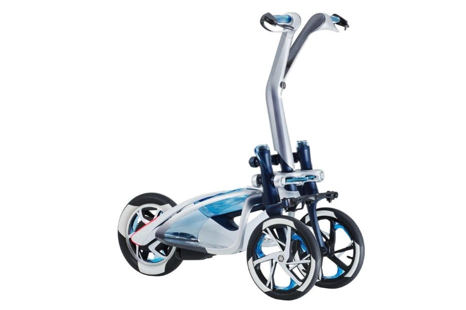 Yamaha Tritown: il tre ruote che si guida in piedi
