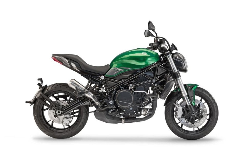 Benelli 752S, la nuova naked pensa in grande