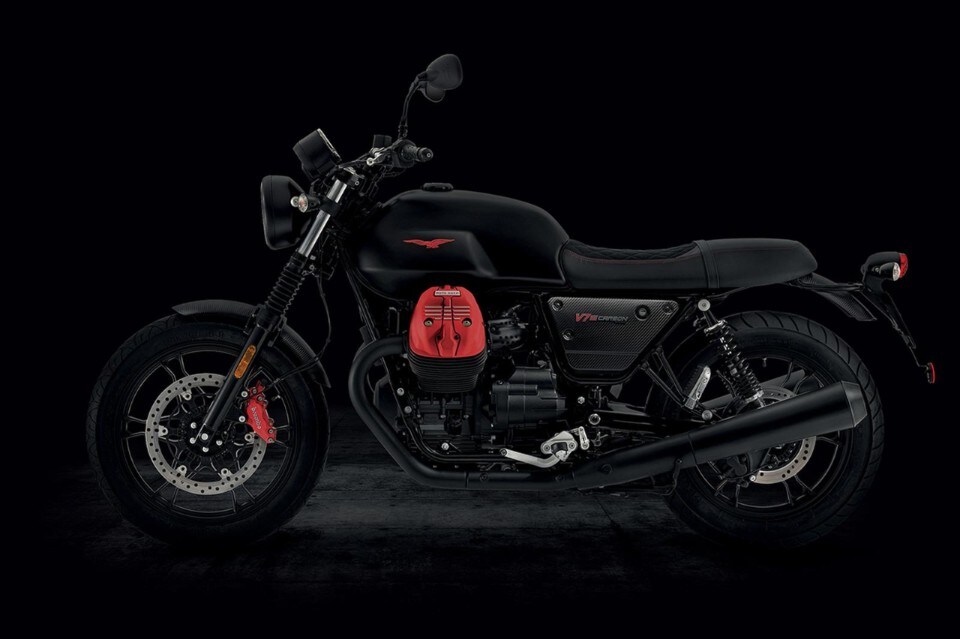 Moto Guzzi V7 III Carbon: è arrivata!