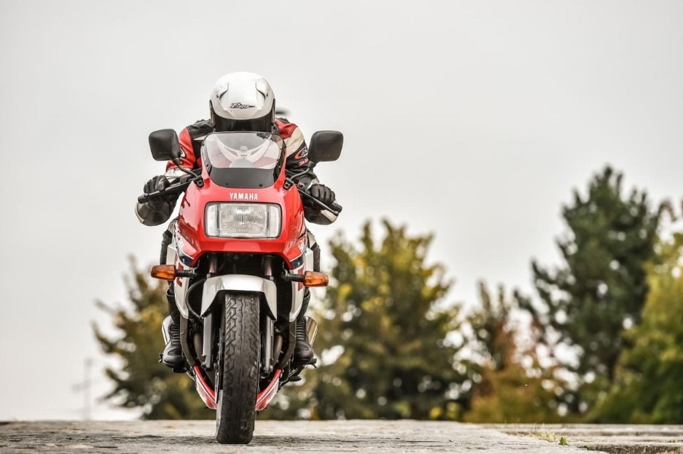 Yamaha FZ 750, passione Anni 80