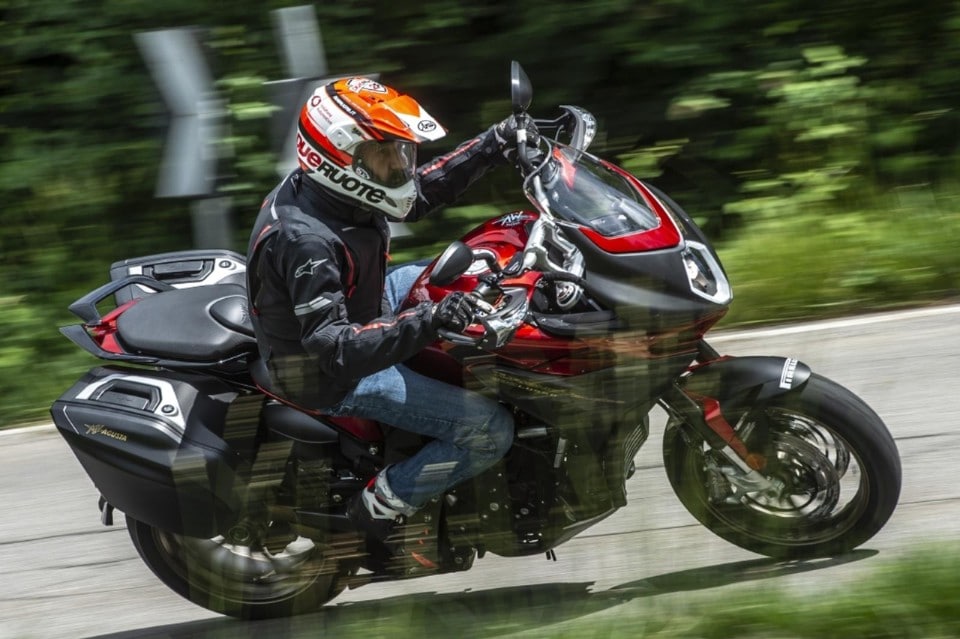 MV Agusta Turismo Veloce Lusso SCS