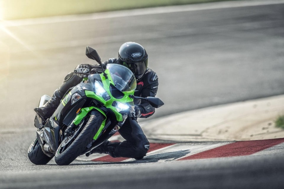 Kawasaki, una nuova Ninja ZX-6R