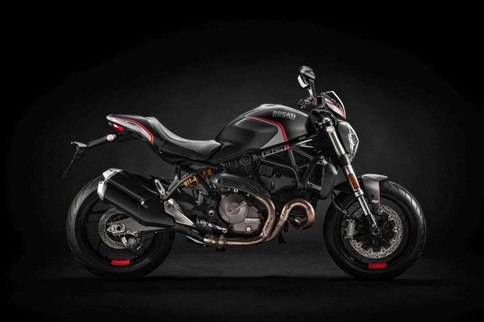 Ducati, arriva la nuova Monster 821