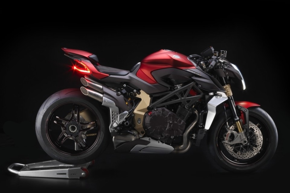 MV Agusta Brutale 1000 Serie Oro: potentissima ed esclusiva