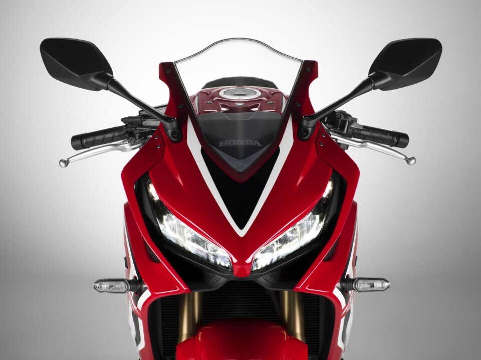 Honda CBR650R, l'evoluzione della sportiva