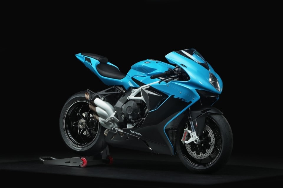 MV Agusta: ecco le Brutale 800 e F3 675 per patente A2