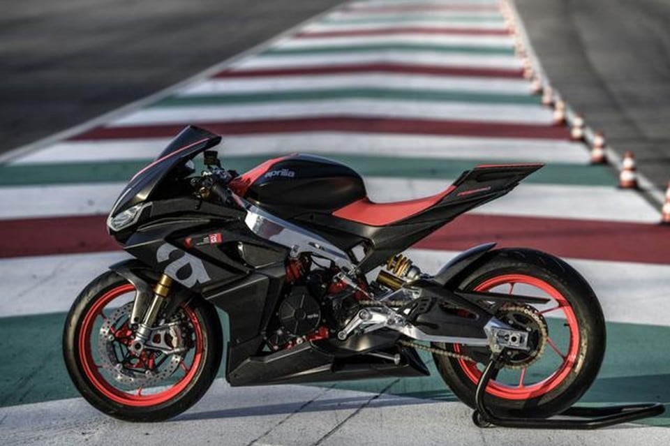 Aprilia RS 660: è sempre più vicina