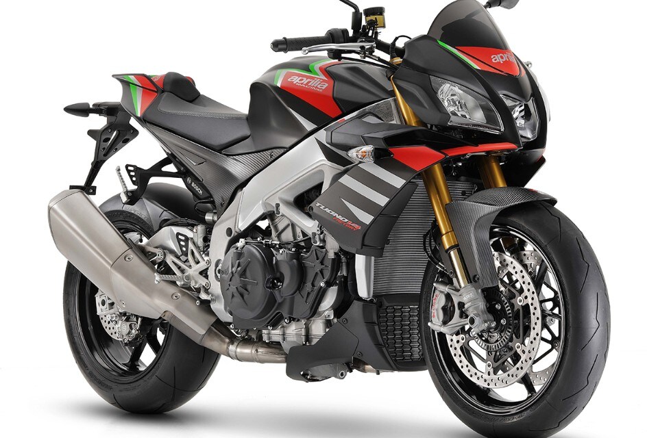 Aprilia Tuono V4 1100 Factory: le sospensioni diventano semiattive