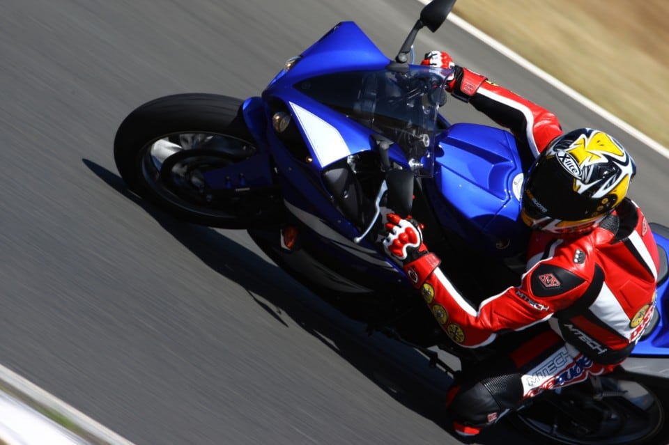 Yamaha YZF-R1: un attimo prima della rivoluzione