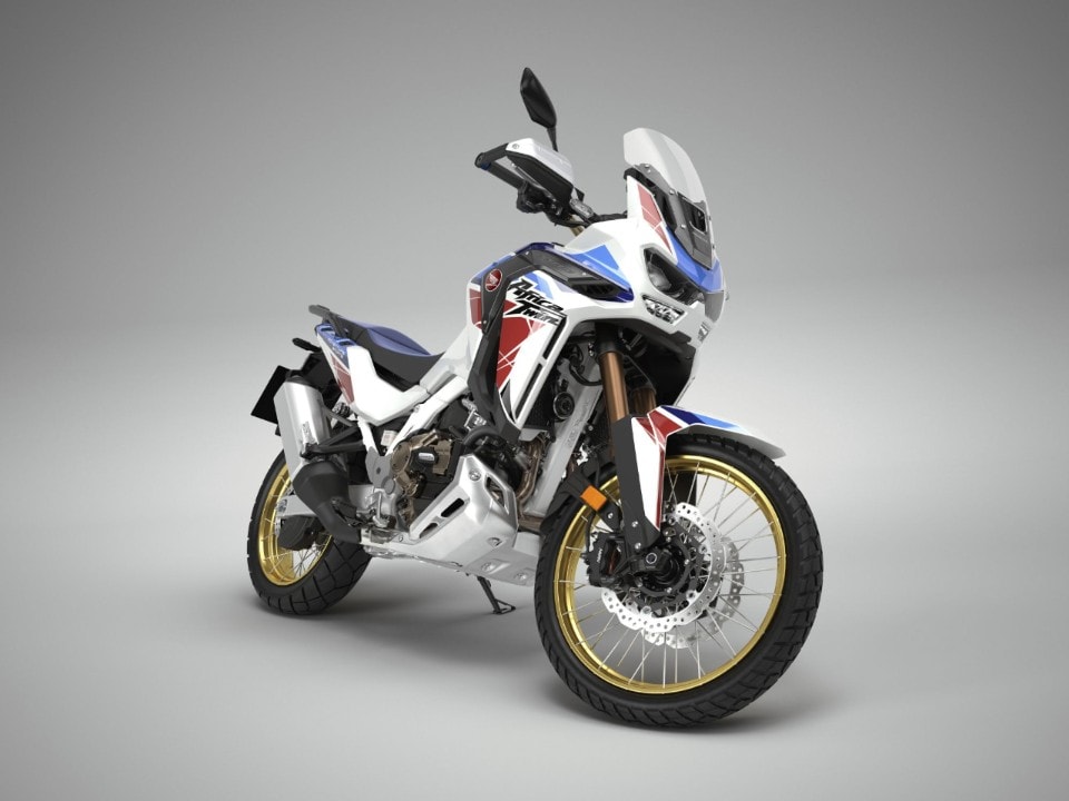 Honda Africa Twin 2022: attacco a DUE punte
