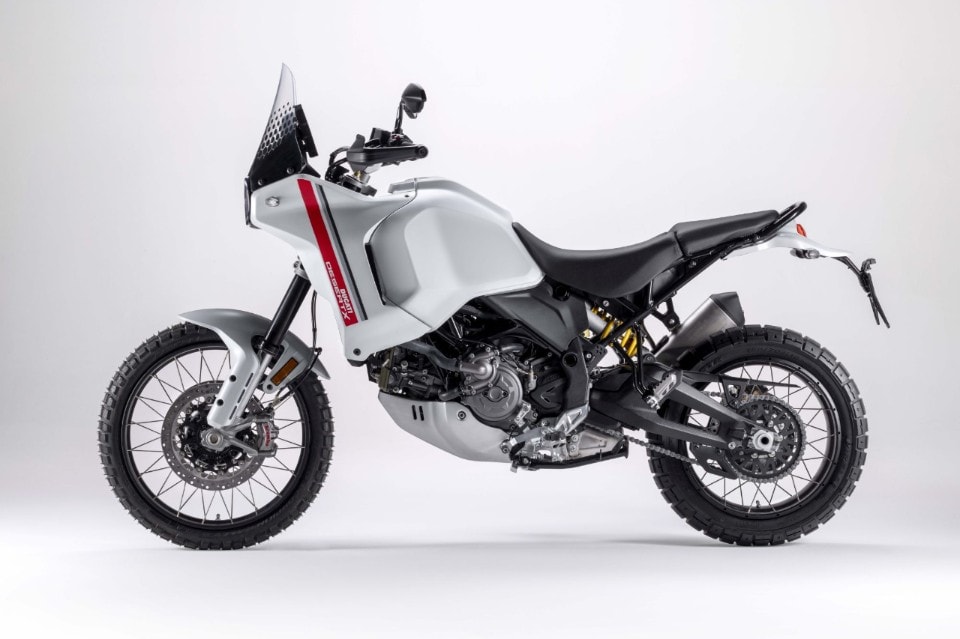 Ducati DesertX: tanta voglia di off-road