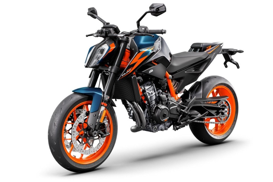 KTM: ecco la nuova 890 Duke R 