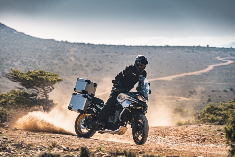 CFMOTO 800MT: in vendita a 9.990 euro