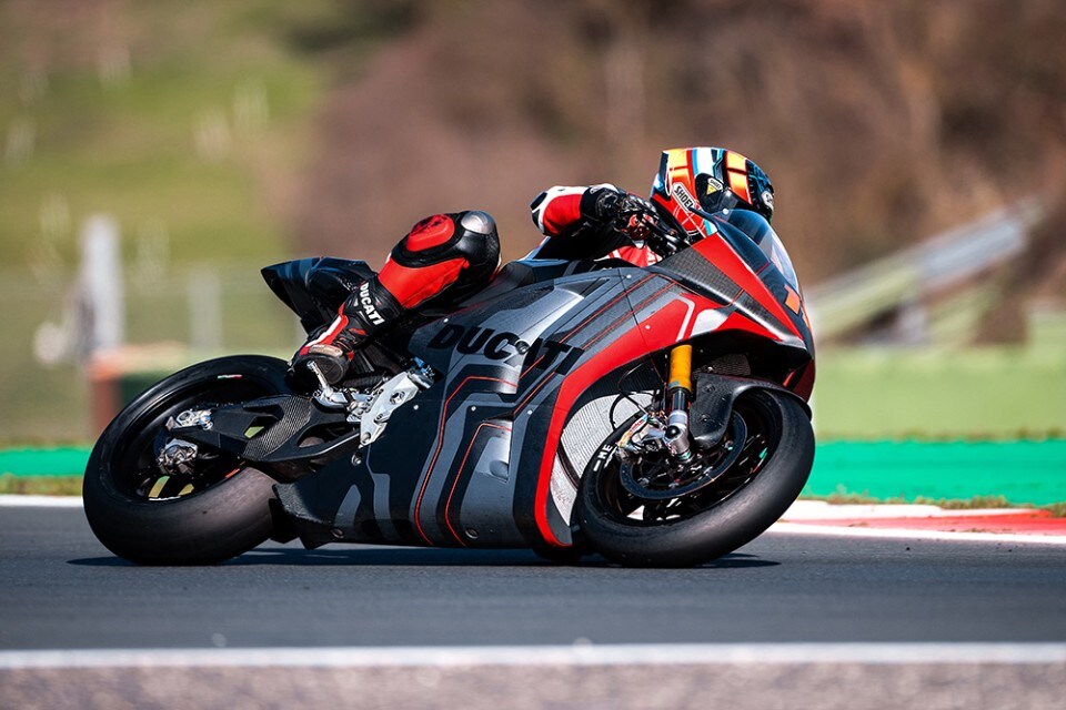 Ducati MotoE: i dettagli del prototipo e le differenze con la Energica