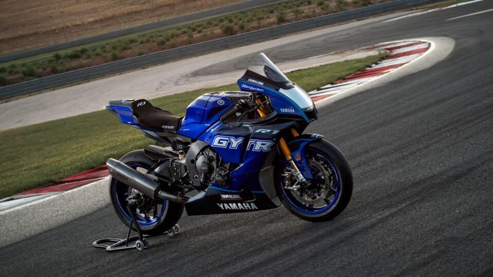 Yamaha R1 GYTR 2023