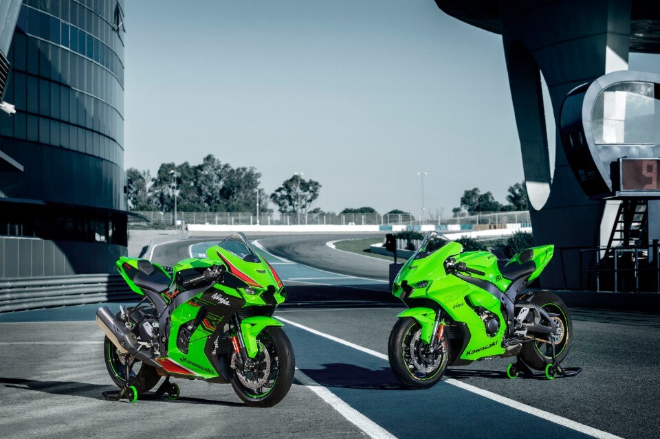 Kawasaki: arriva la nuova Ninja ZX-10R 