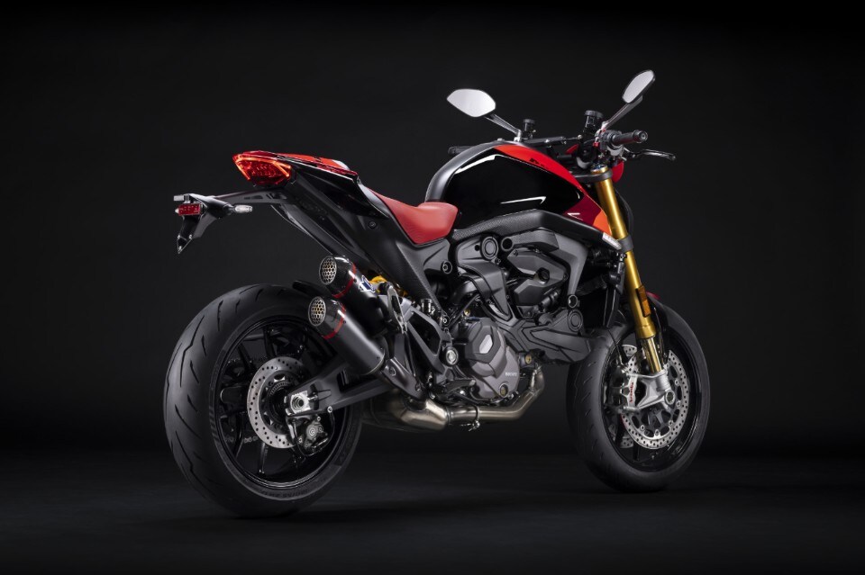 Ducati Monster SP: ancora più racing