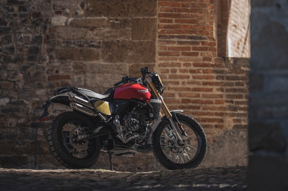 Fantic Motor: ecco il Caballero 700