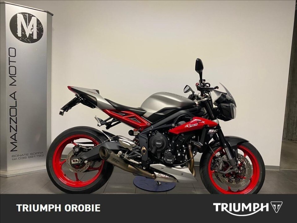 Dueruote Annunci: Triumph Speed Triple 675