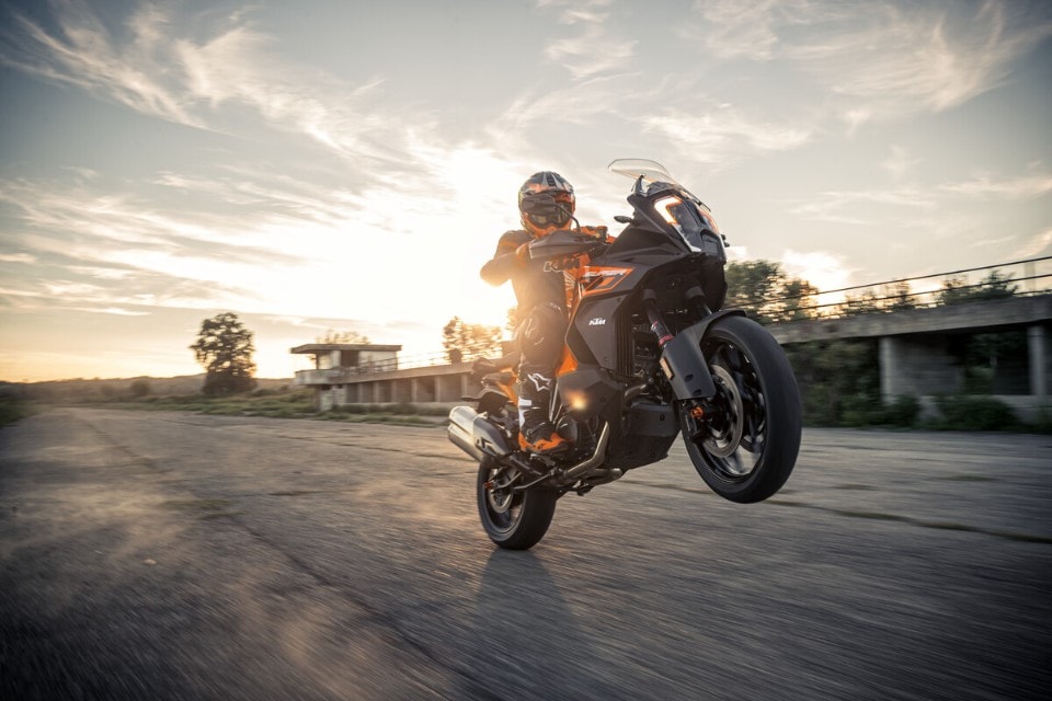 KTM presenta la 1290 Super Adventure S 2023