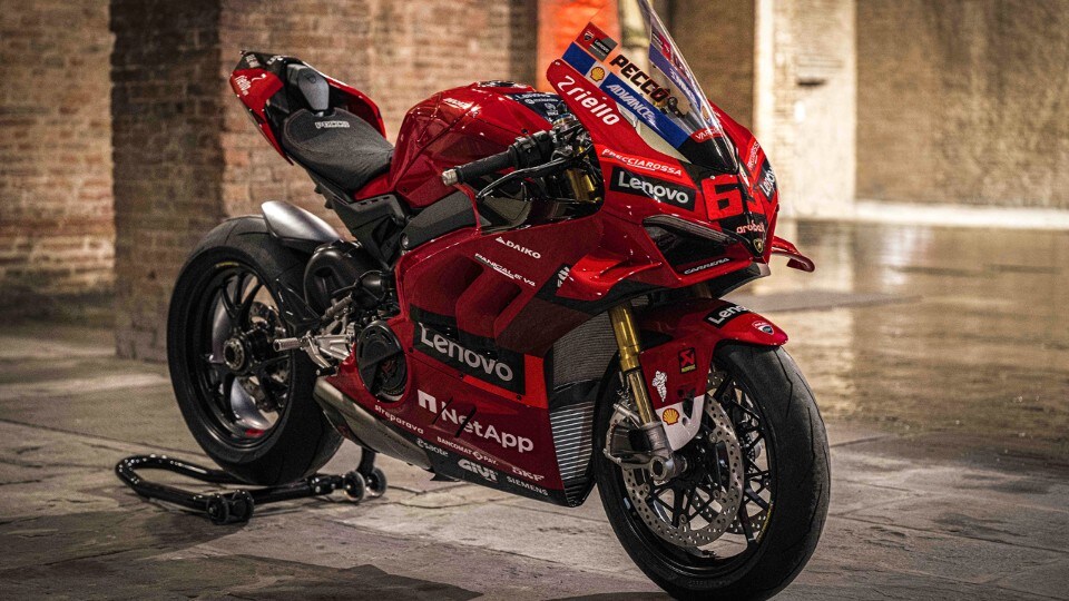 Panigale V4 2022 World Champion Replica: sold out!