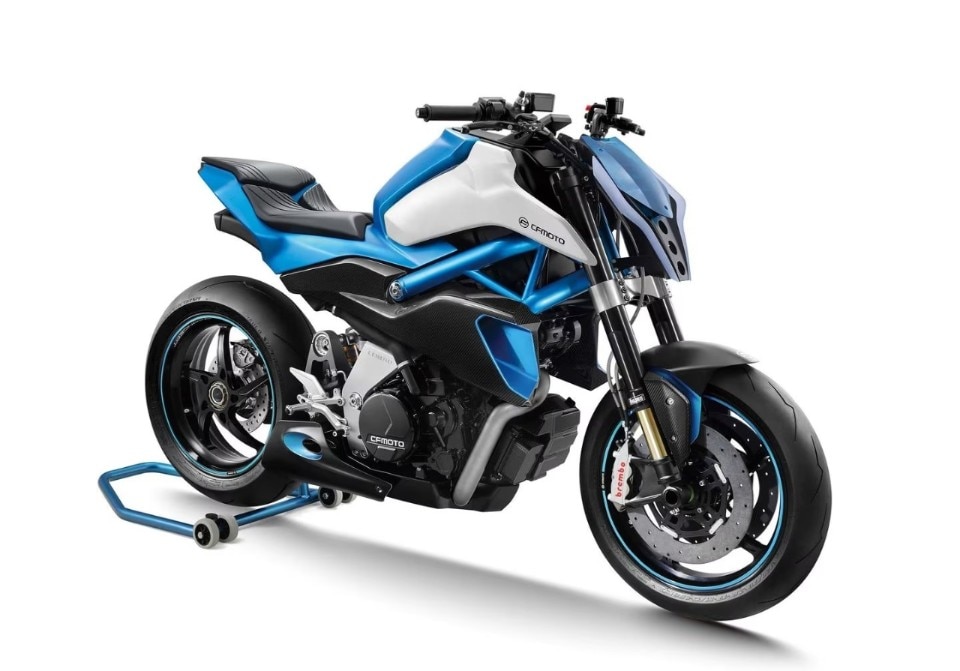 CFMoto, in arrivo l’hyper naked 1250NK