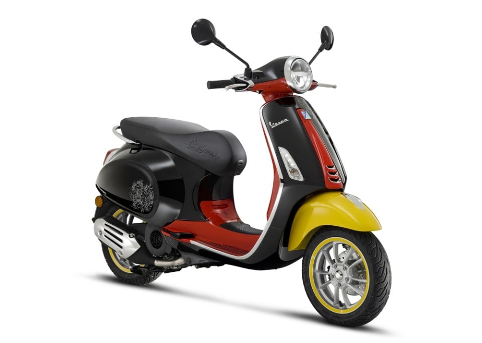 Vespa: arriva la Mickey Mouse Edition
