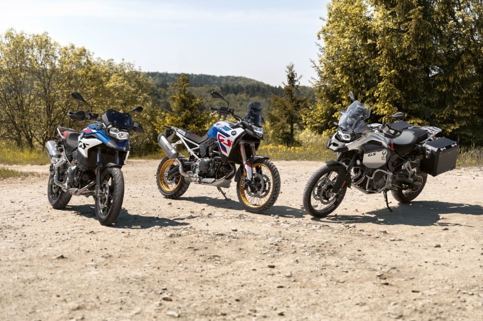 BMW: ecco le nuove F 900 GS, F 900 GS Adventure e F 800 GS