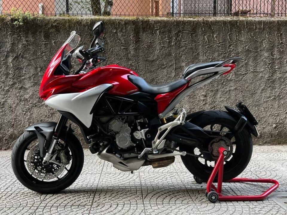 MV Agusta Turismo Veloce 800: l’usato su Dueruote Annunci