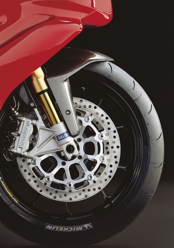 Ducati 999R: storia e caratteristiche