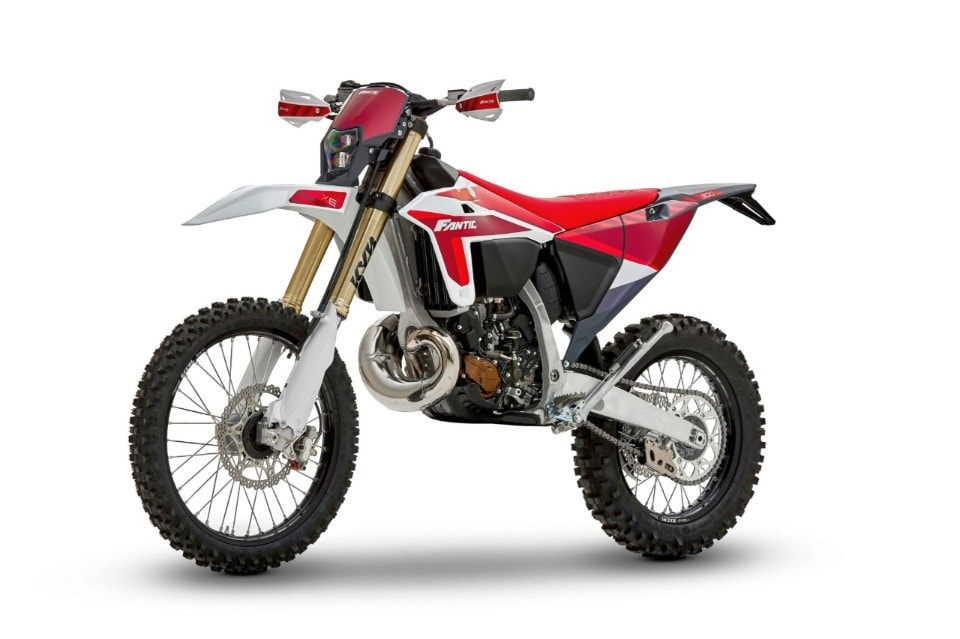 Fantic rinnova il Caballero e lancia le enduro 300 2T e 310 4T