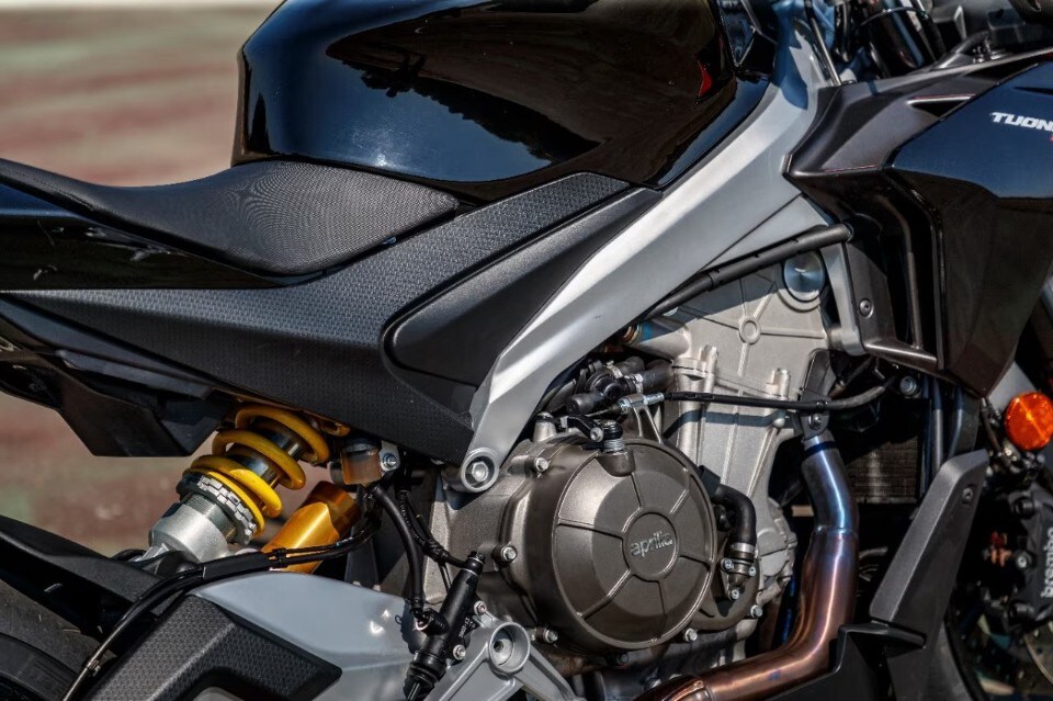 Dueruote Annunci: le Aprilia Tuono 660 usate