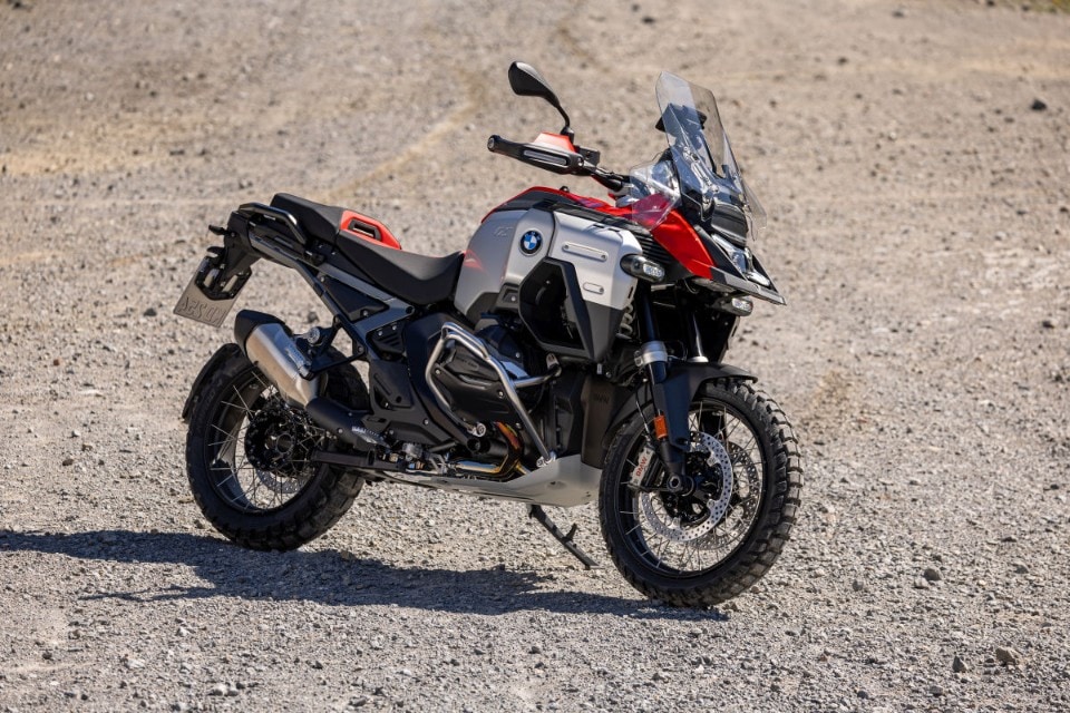 BMW R 1300 GS Adventure: ecco la nuova regina dei viaggi (e del fuoristrada)