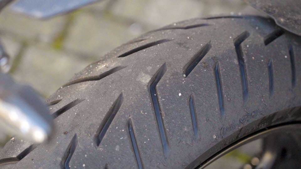 Blind Test: Continental RoadAttack4 VS RaceAttack2 Street